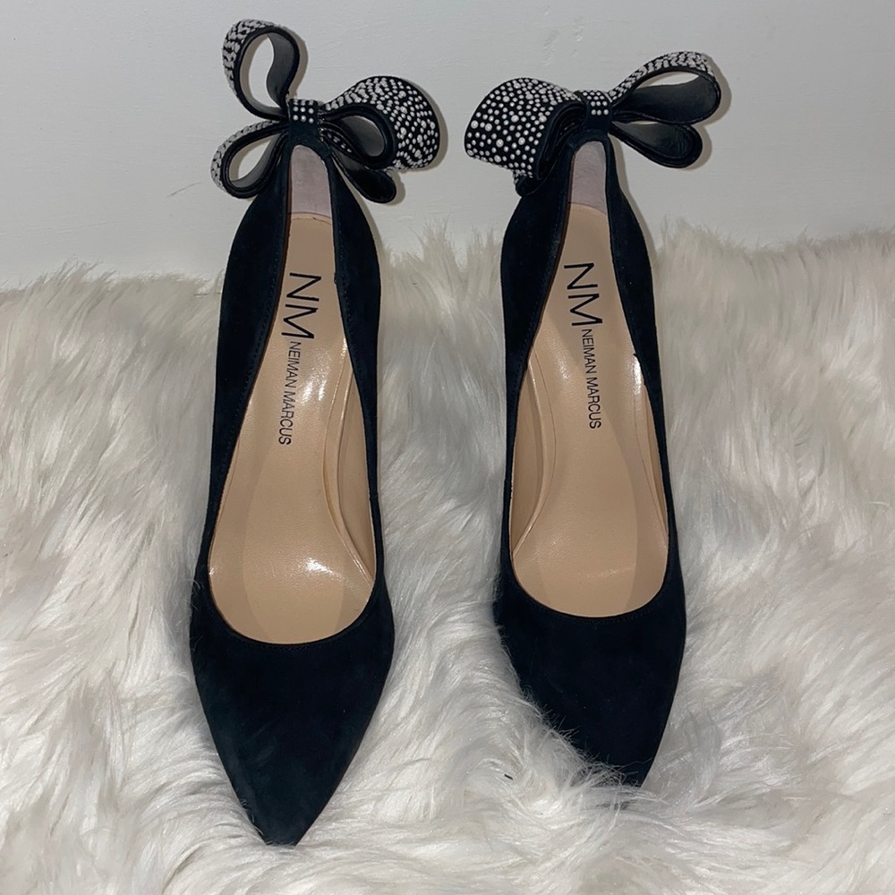 Black shoes